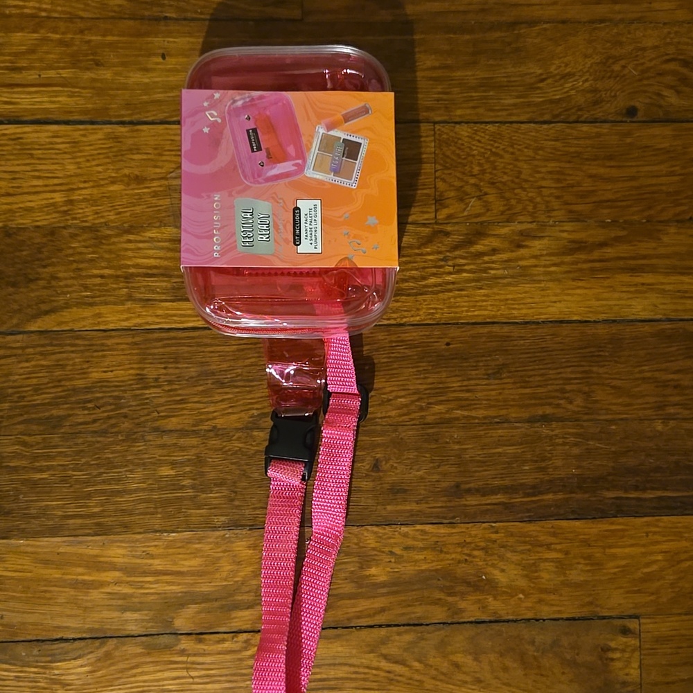 Profusion Cosmetics Fanny Pack with Lip Gloss and Eyeshadow